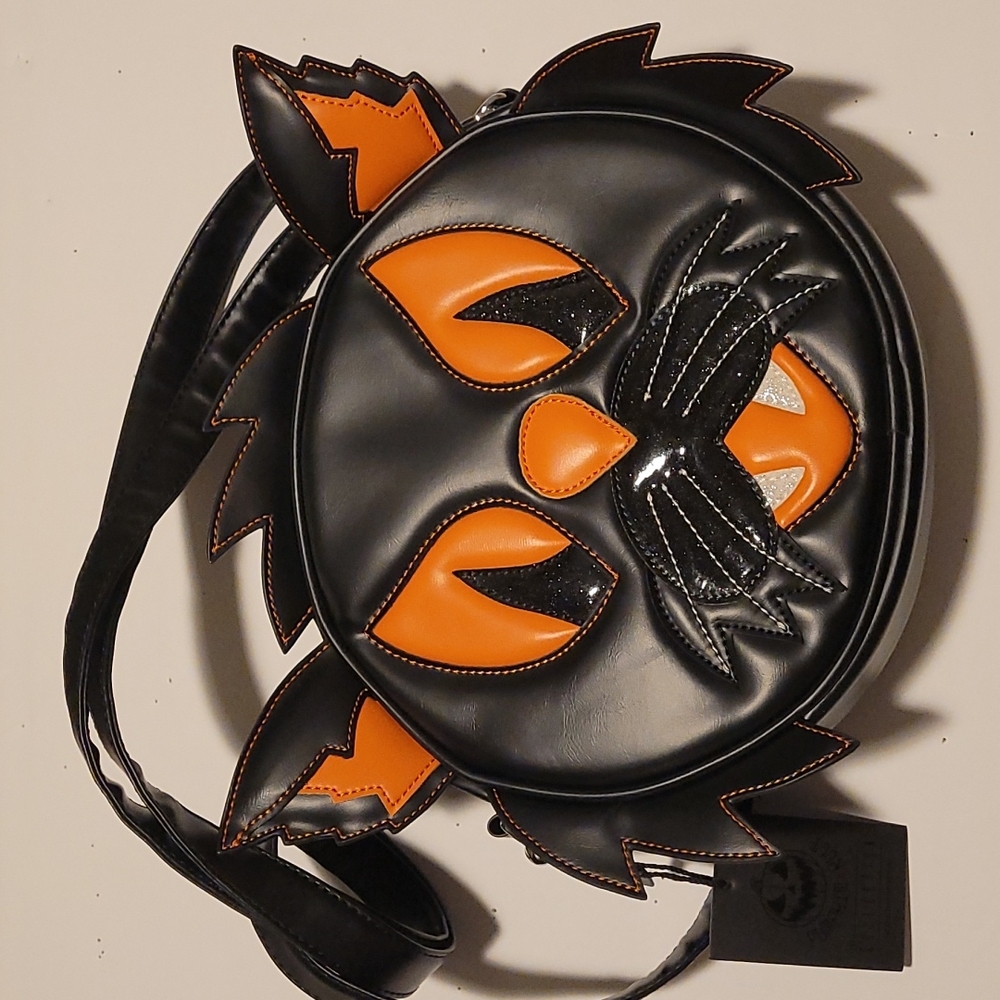 Love Pain and Stitches Black and Orange Cat Bag Face Bag NWT